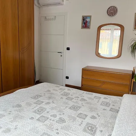 Apartmán Bilocale: 5 Minuti Dall'ariston *