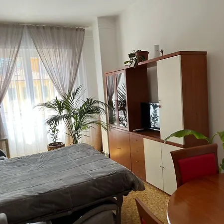 Bilocale: 5 Minuti Dall'ariston Lägenhet Sanremo