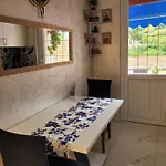 Bilocale: 5 Minuti Dall'ariston Apartment